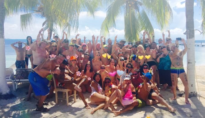 Group Picture at the Beach Club Group Picture at the Beach Club